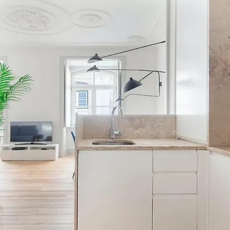 Apartment Plum Guide - The Creative Process *